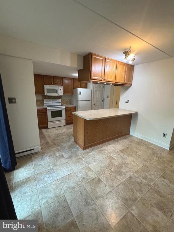 Building Photo - 300 Winding Way
