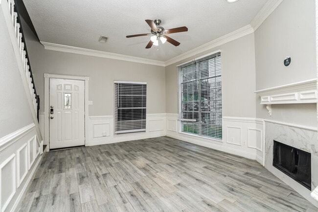Foto del edificio - 4438 Field Meadow Dr