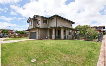 Building Photo - 92-469-469 Ohio St