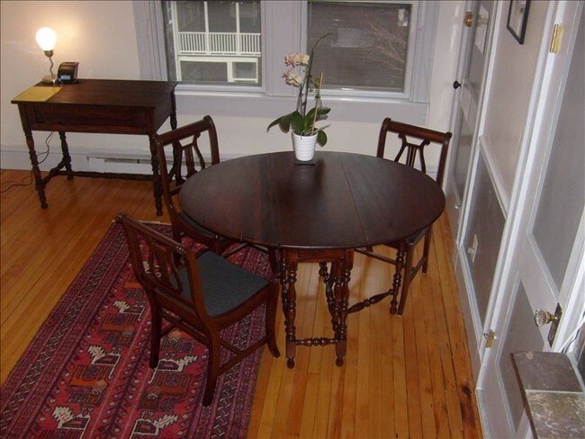 Foto del edificio - 47 Royal St