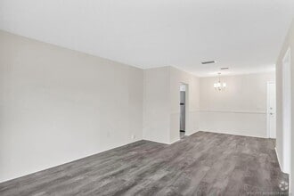 Building Photo - 950 S Kanner Hwy