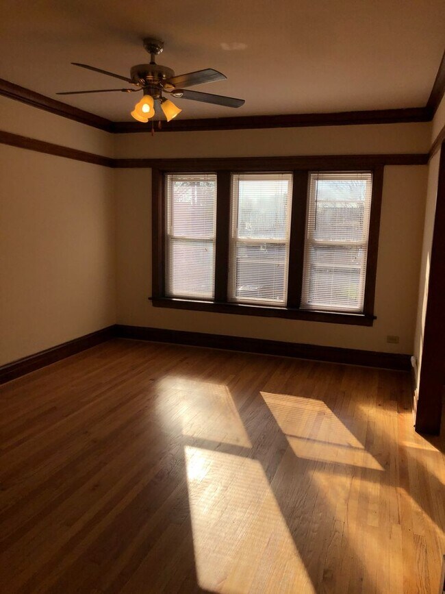 Foto del edificio - 4018 W Cortland St