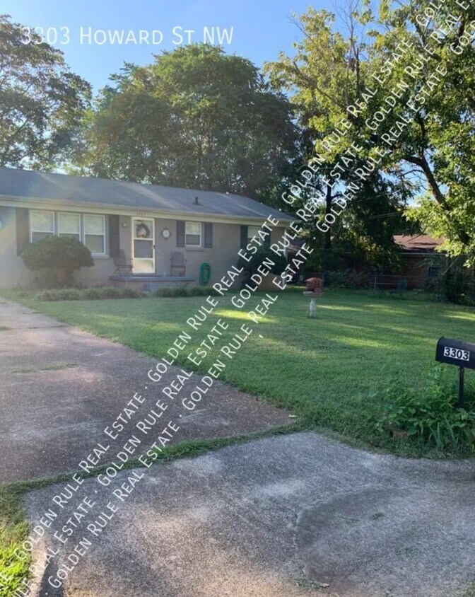 Foto principal - 3303 Howard St NW