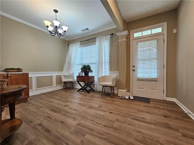 Building Photo - 2216 Worrall Hill Dr