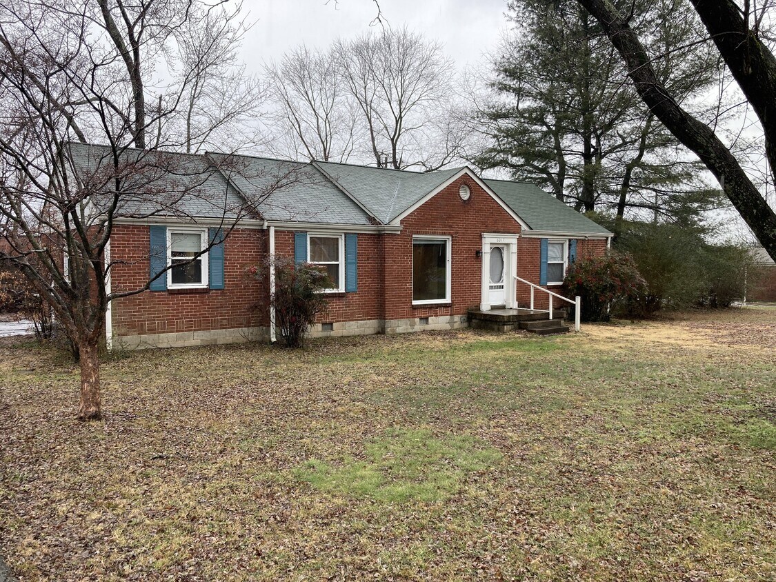 Primary Photo - 6017 Don Allen Ave