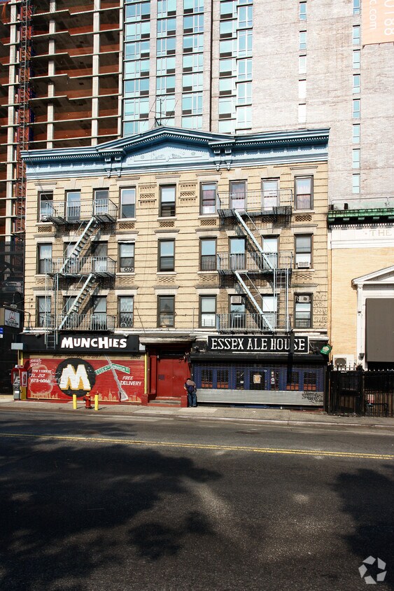 Building Photo - 179-181 Essex St