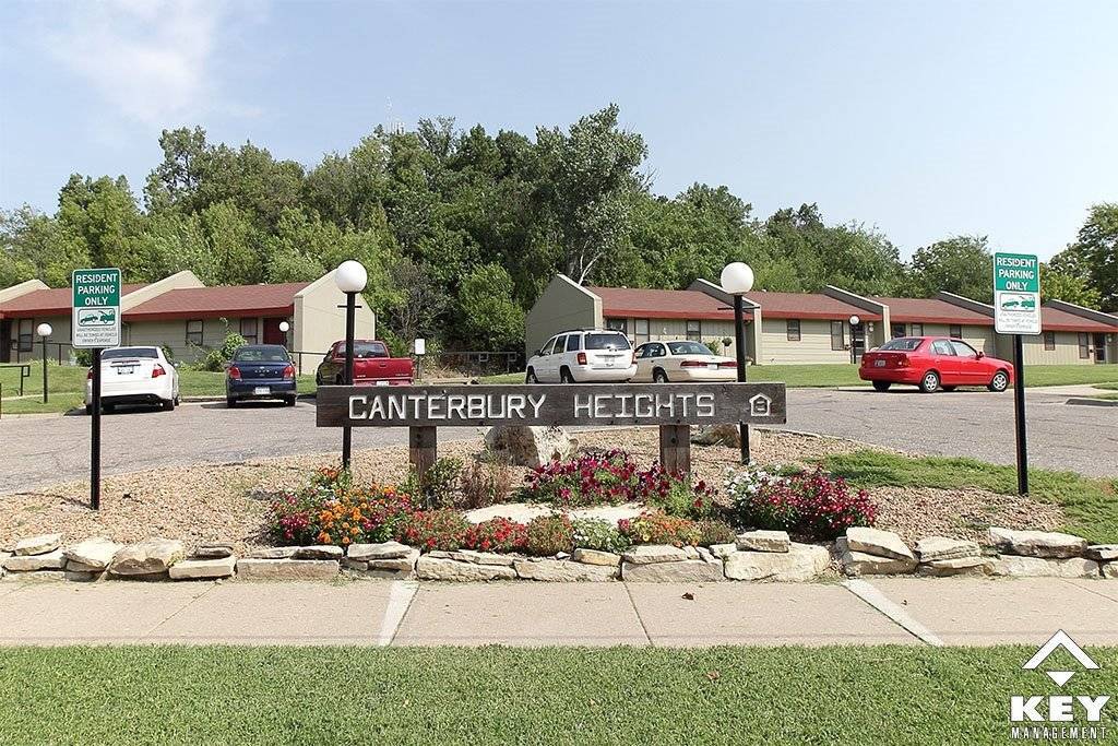 Canterbury Heights Apartments Winfield, KS