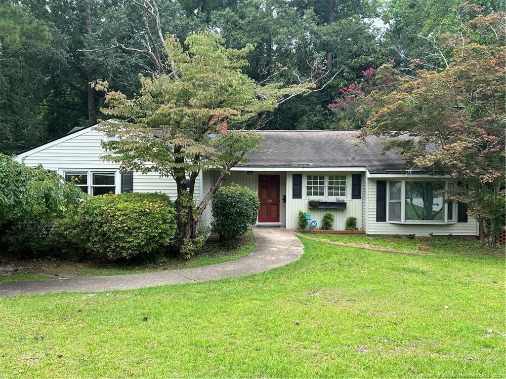 130 S Churchill Dr, Fayetteville, NC 28303 House Rental in