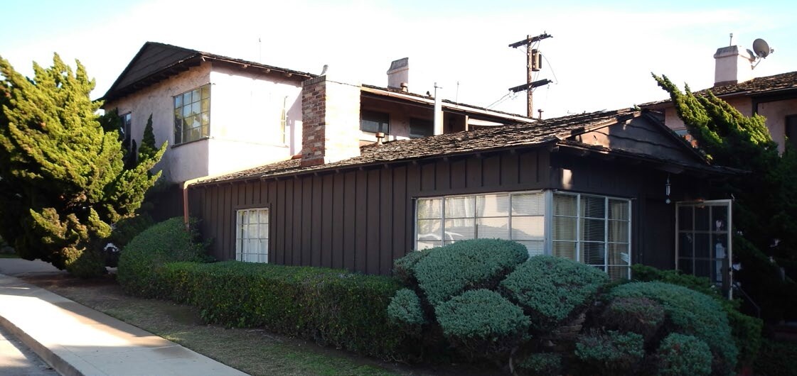 Primary Photo - 6241-6253 La Jolla Blvd