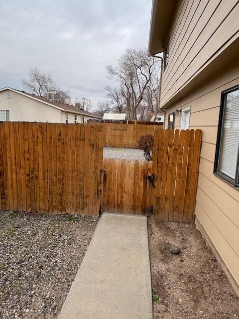 Foto del edificio - 428 Smallwood Dr