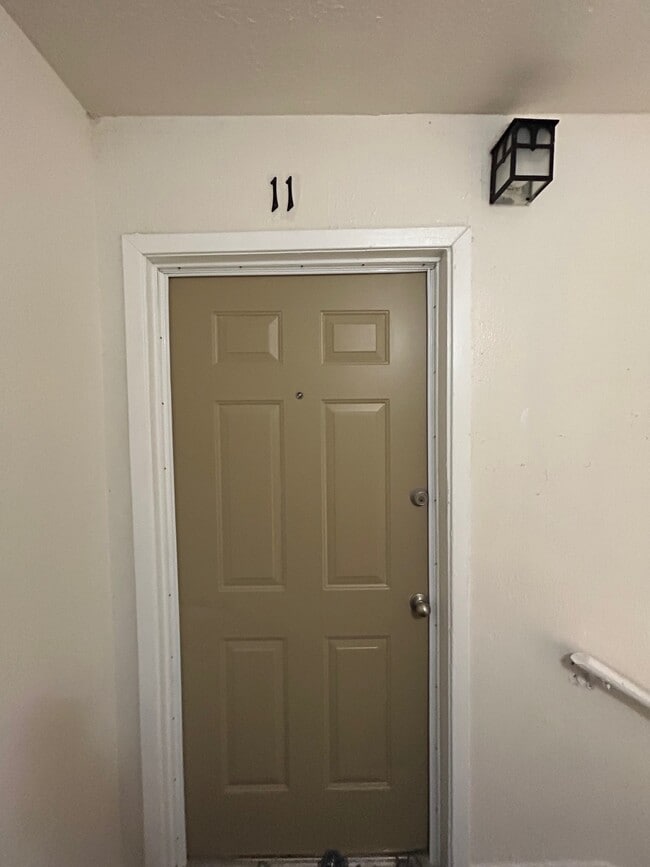 Building Photo - 3629 N MacGregor Way