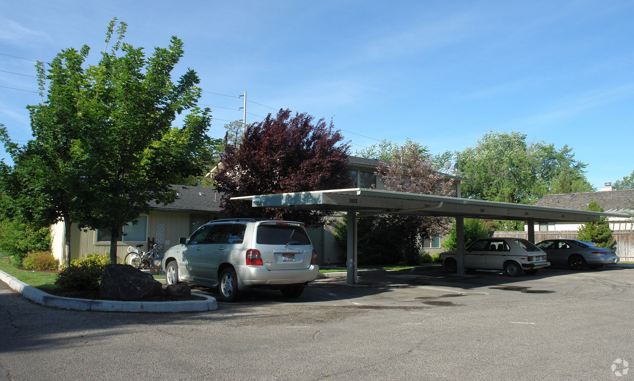 Primary Photo - Nez Perce Apartments