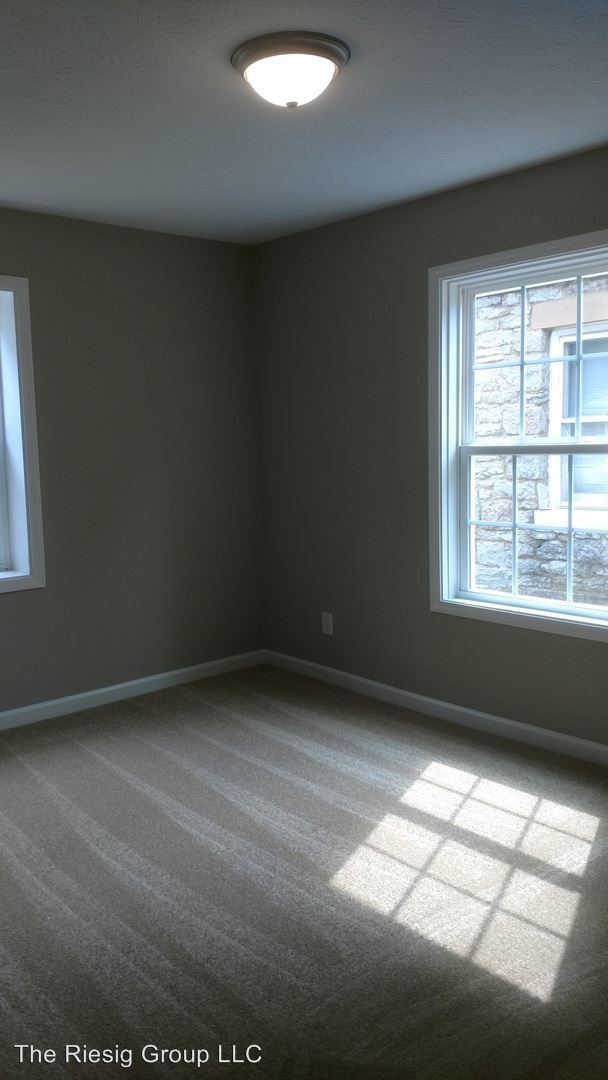 Building Photo - 4 br, 2 bath House - 637 Breckenridge St
