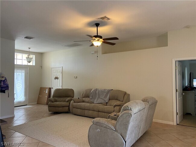 Foto del edificio - 510 SW 28th Pl