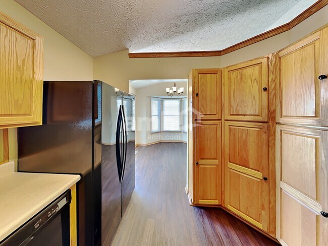 Foto del edificio - 623 Heartland Meadows Dr