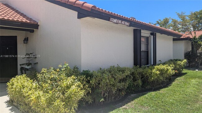 Foto del edificio - 15260 SW 45th Terrace