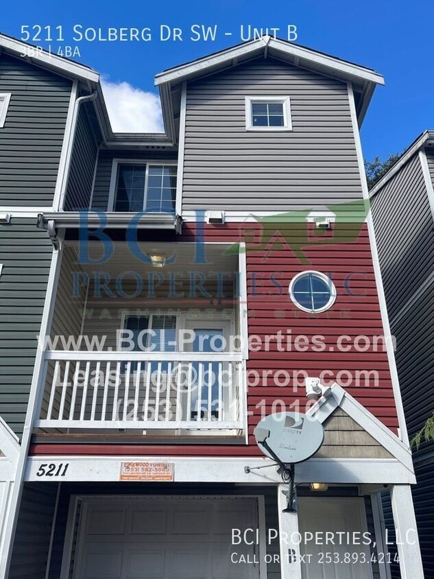 Primary Photo - Must See Townhome! 3 Bed 3.5 Bath In Lakew...