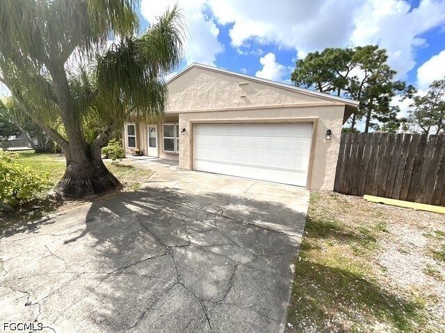 Foto del edificio - 17376 Delaware Rd