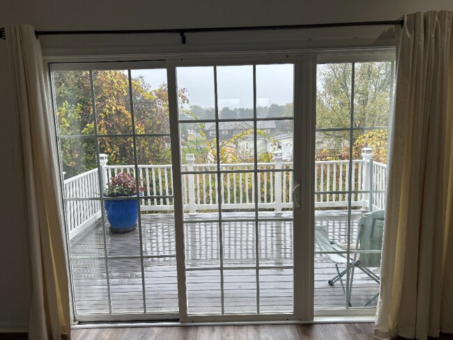 Foto del edificio - 23545 Devonshire Rd