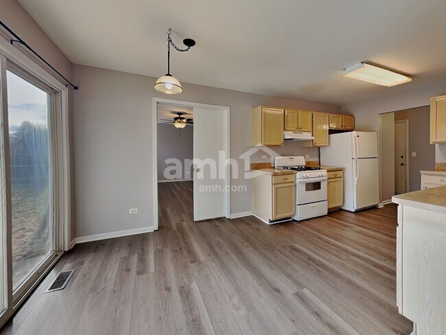 Foto del edificio - 318 Whitmore Trl