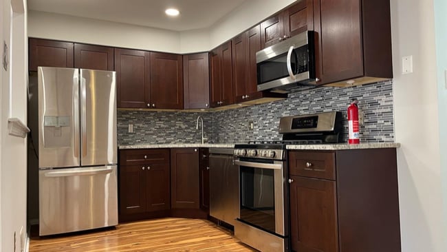 Building Photo - 9151 Ellie Dr