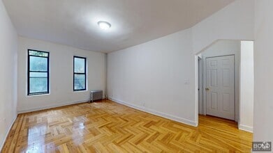 Building Photo - 520 E 83rd St