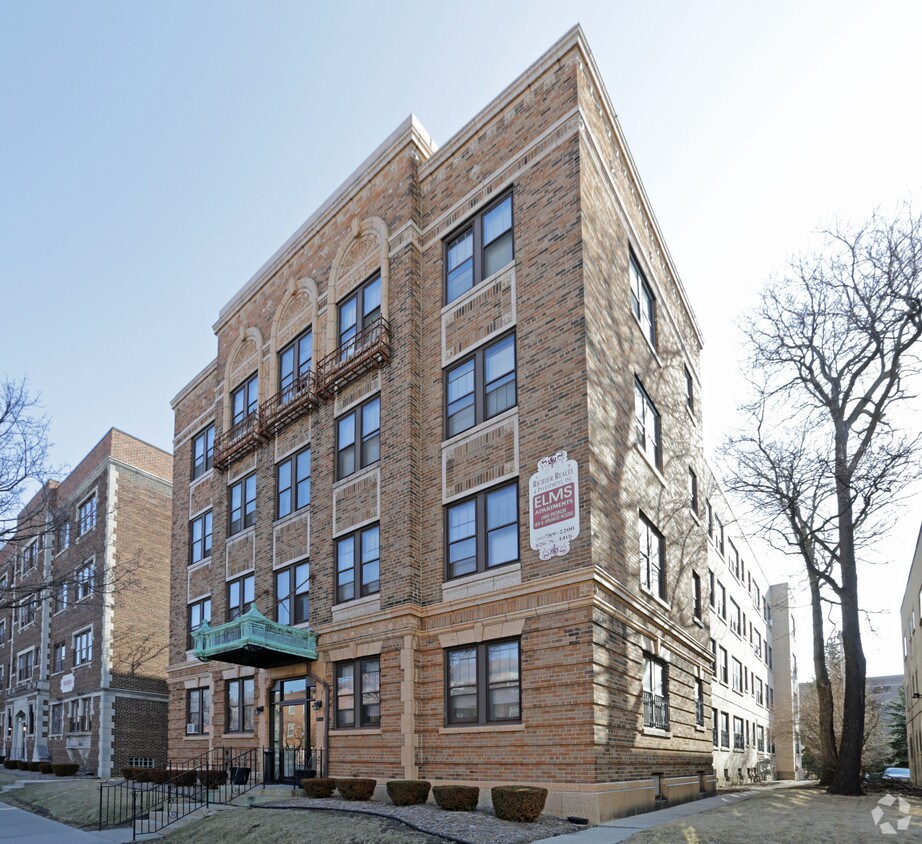 Foto del edificio - Elms Apartments