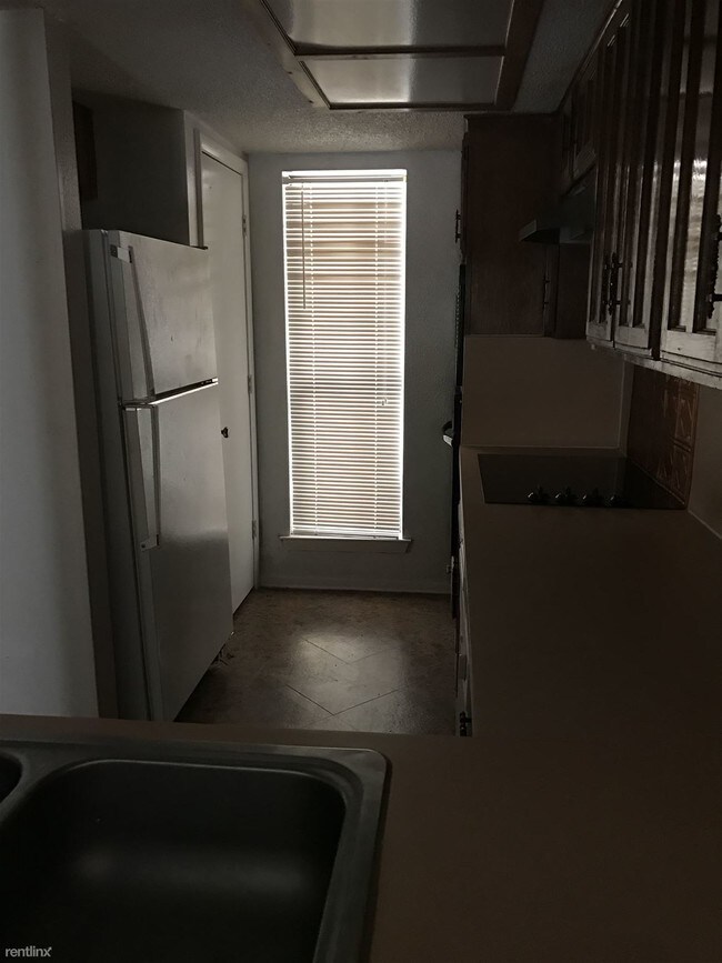 Foto del edificio - 713 Harbour Town Dr