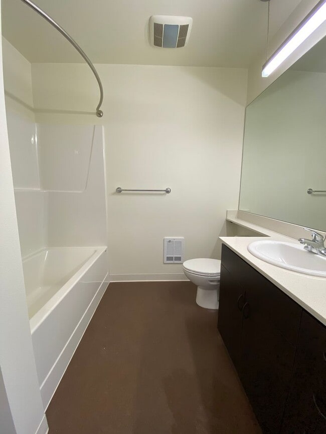 Interior Photo - The Local 418