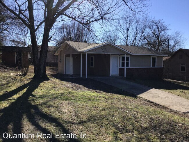 Building Photo - 2 br, 1 bath House - 506 Hemlock