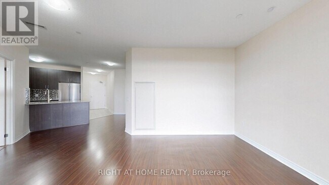 Building Photo - 7325 Markham Rd