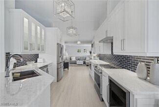 Building Photo - 5873 3 Iron Dr