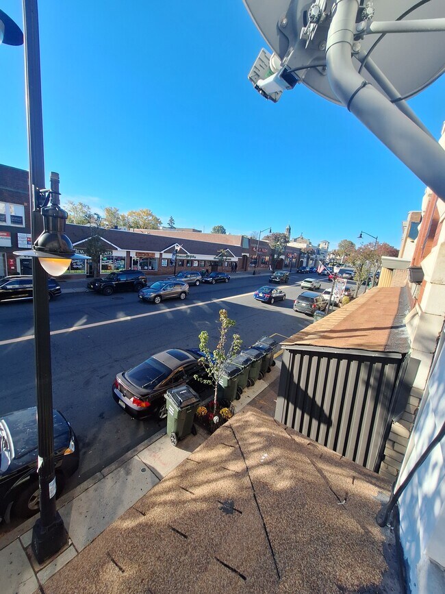 Foto del edificio - 96 Main St