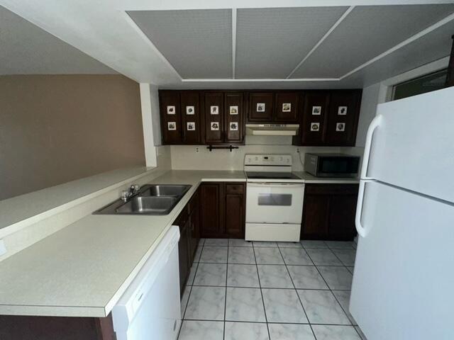 Foto del edificio - 3755 S Hopkins Ave