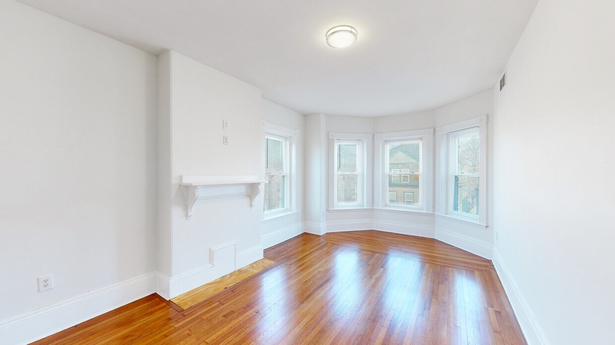 Foto principal - 80 W Cottage St