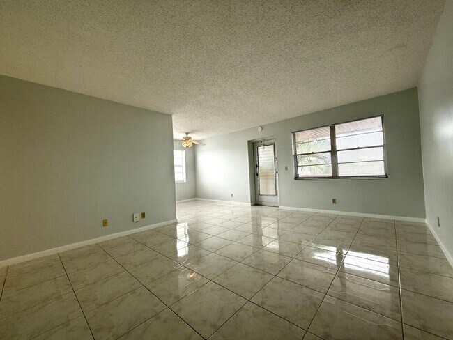 Foto del edificio - 117 Chatham E