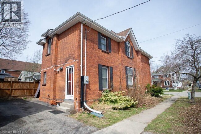 Photo du bâtiment - 193 Chatham St