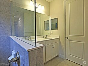 Building Photo - 7652 Cypress Walk Dr