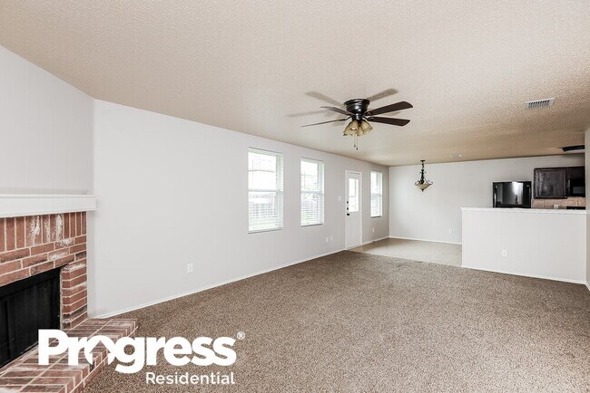 Building Photo - 1200 Sullivan Dr