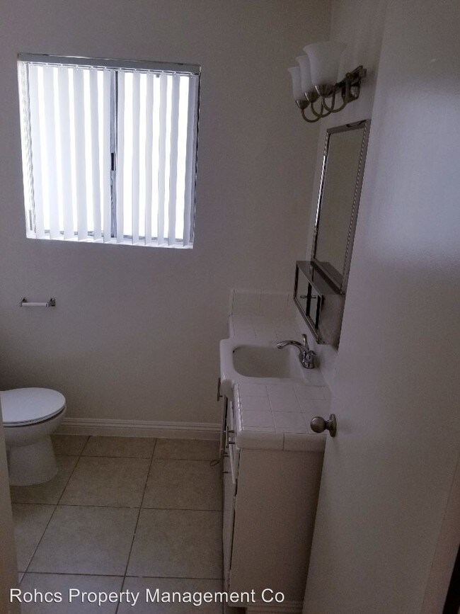 Foto del edificio - 15938 Vanowen St