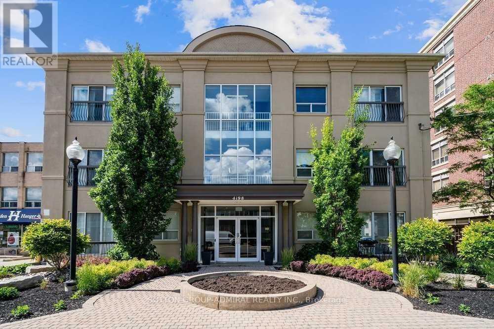 Primary Photo - 4198 Dundas St W