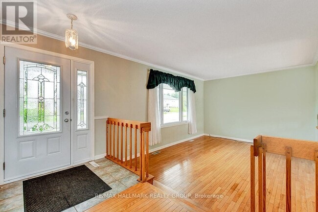 Building Photo - 1134 Maisonneuve St