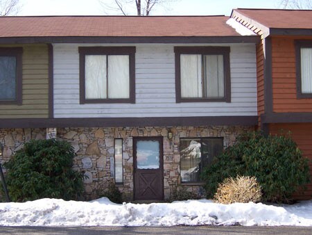 Primary Photo - 777 Water Wheel Dr