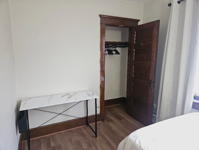 Foto del edificio - 14 Finady Ave