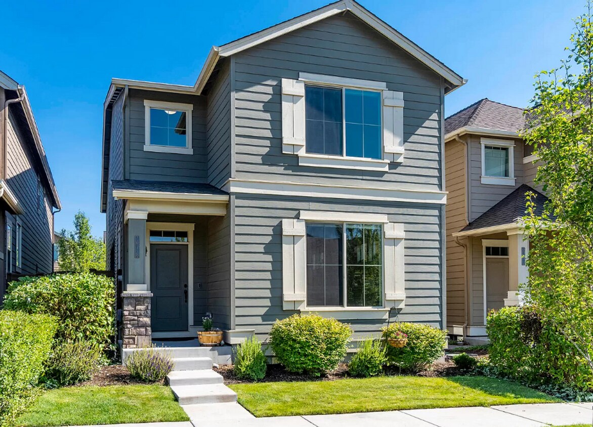 3 Bed/2.5 Bath Single Family Home in NE Be... House Rental in Bend