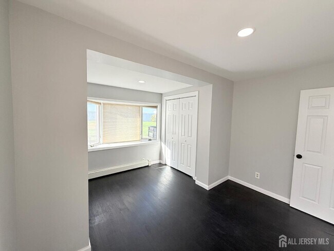 Foto del edificio - 46 Hayward Ave