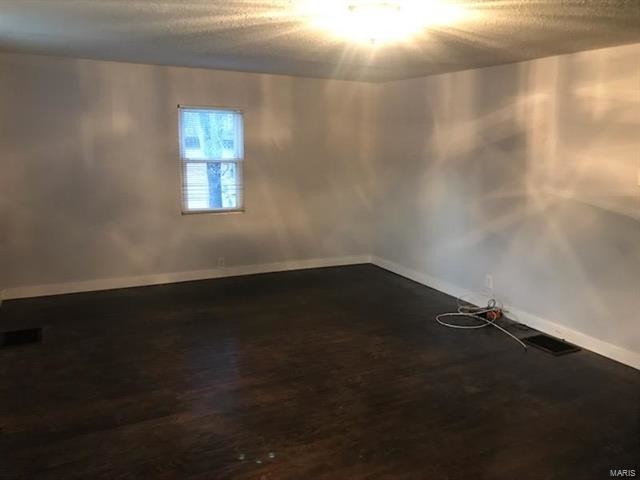 Foto del edificio - 2175 Fernwood Pl