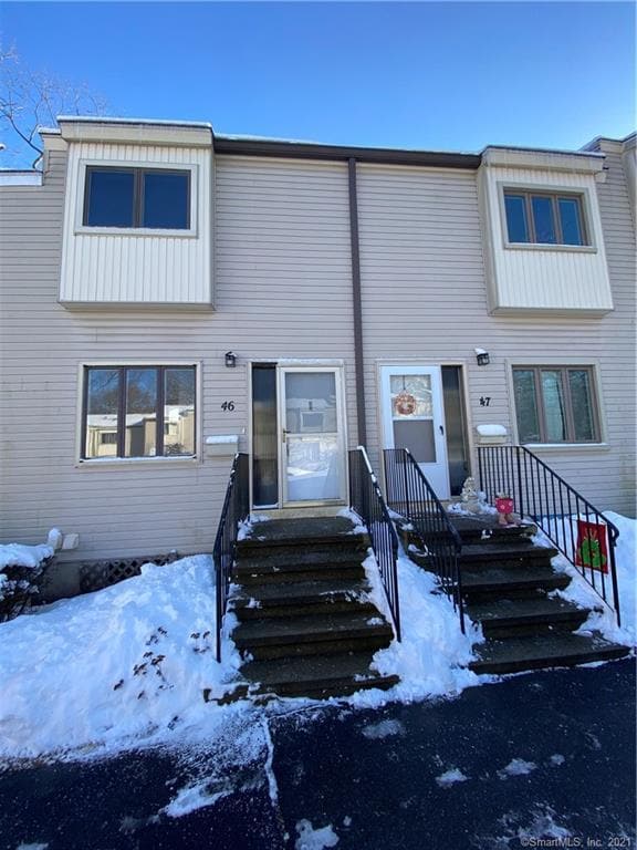 Building Photo - 715 Frenchtown Rd