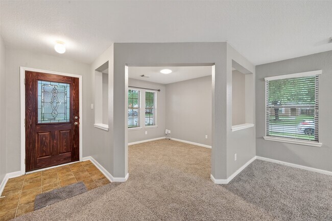 Foto del edificio - 9219 Pinderfield Ct