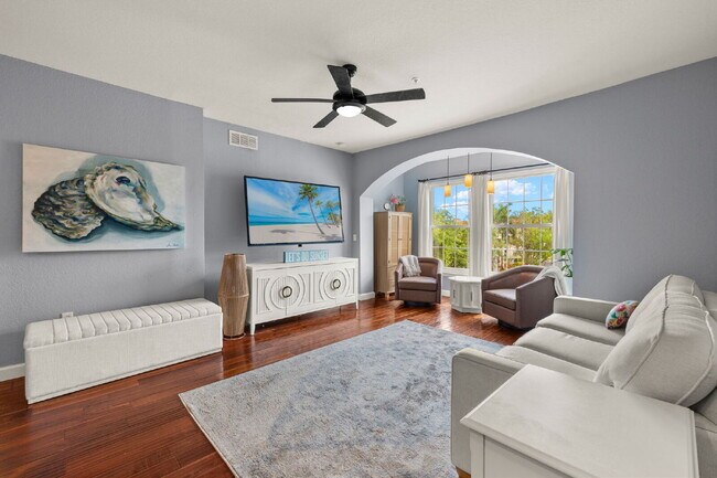 Foto del edificio - Live the Resort Lifestyle at Tides at Pelican Landing – Furnished 2BR Condo